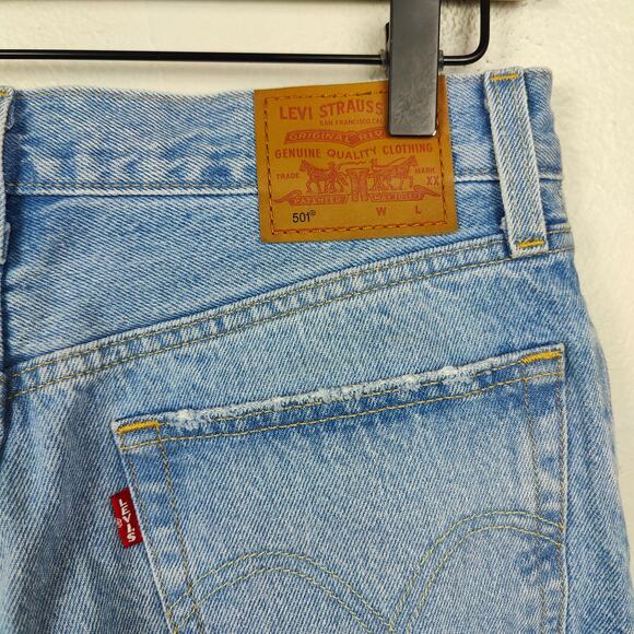 Levis 501 Jeans Womens 27 Ojai Ring Straight Leg Button Fly Knee‎ Rips - Picture 4 of 10